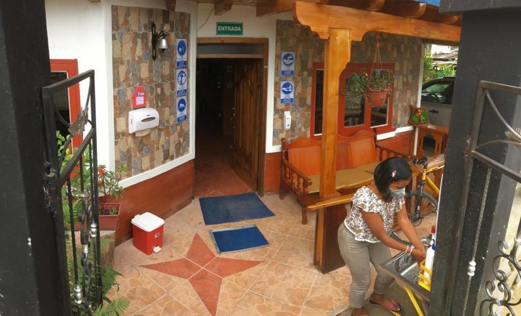 Casa Cultural Mindo Hotel Exterior foto